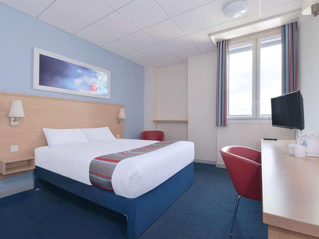 Travelodge Ilminster Oda fotoğraf
