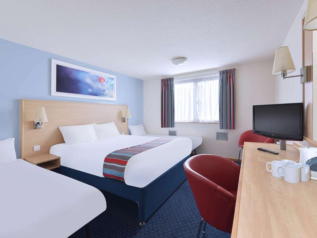 Travelodge Ilminster Oda fotoğraf