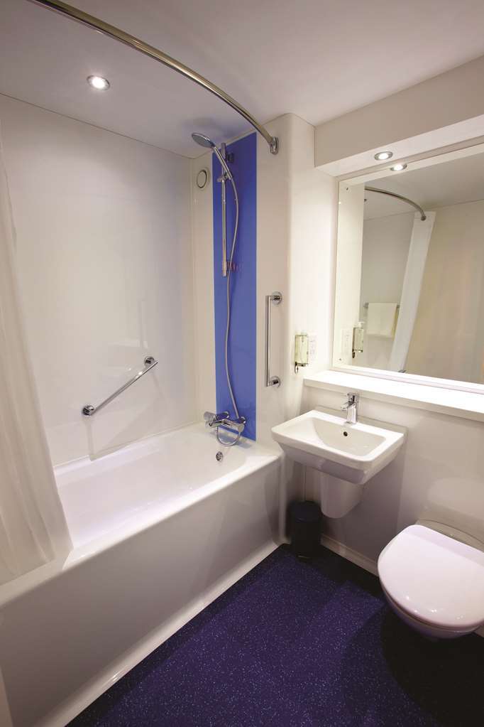 Travelodge Ilminster Oda fotoğraf